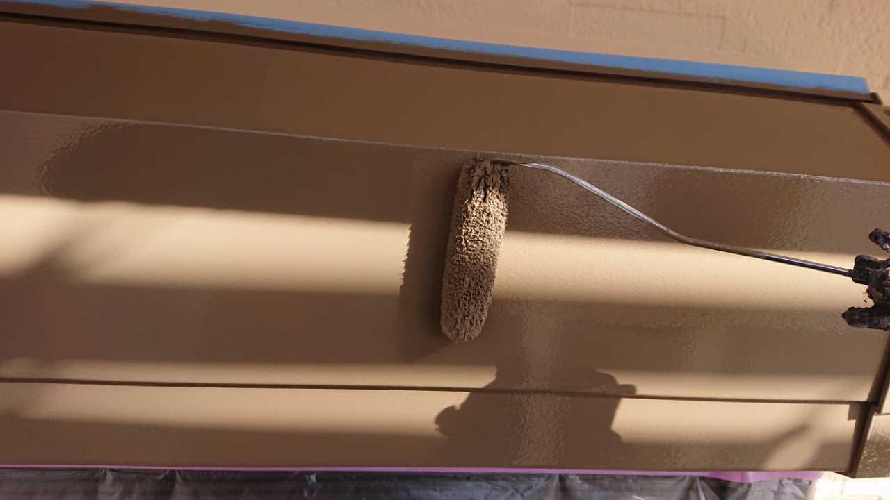 【シャッターボックス塗装】上塗り