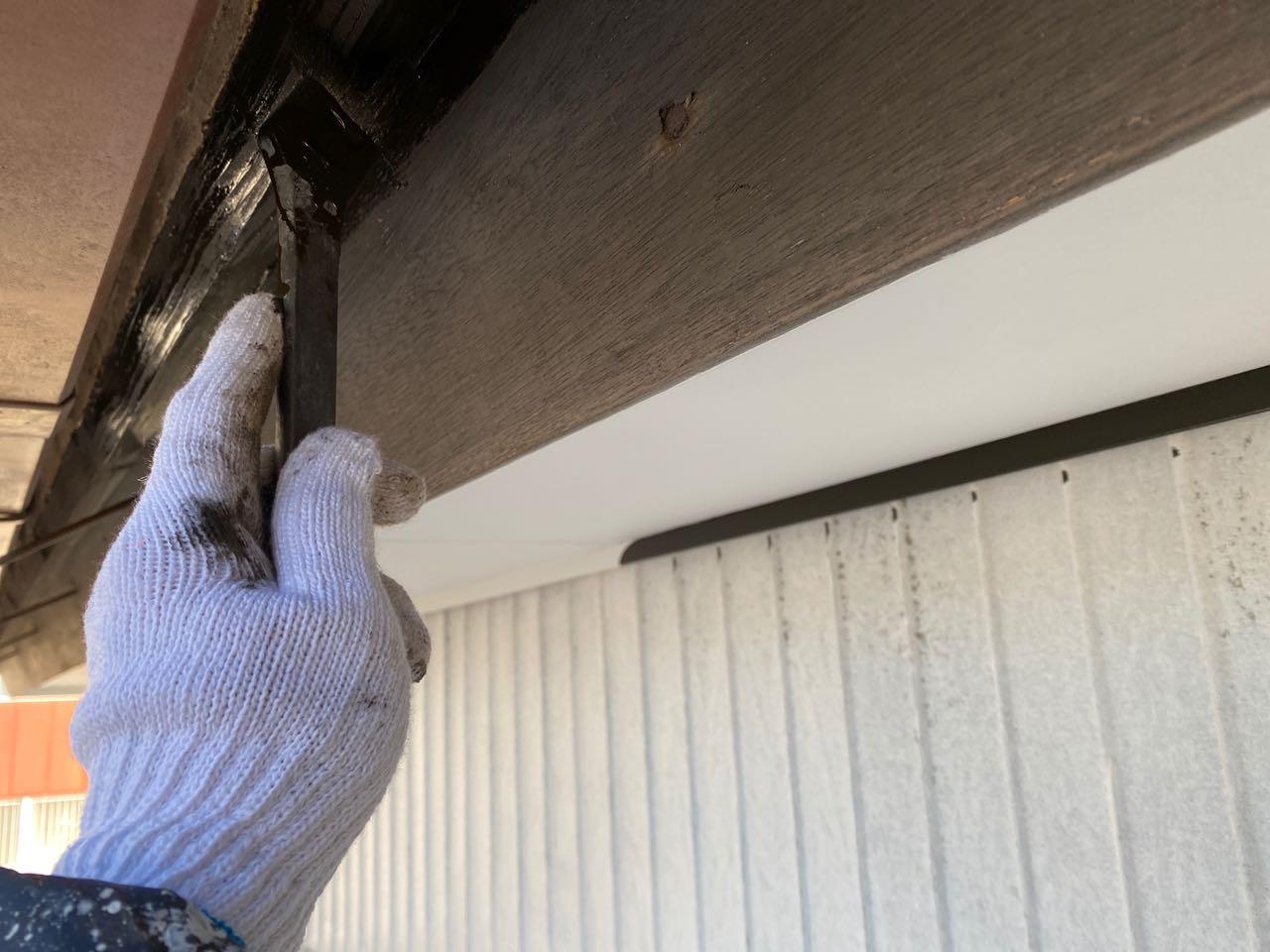 【破風・鼻隠し塗装】下塗り