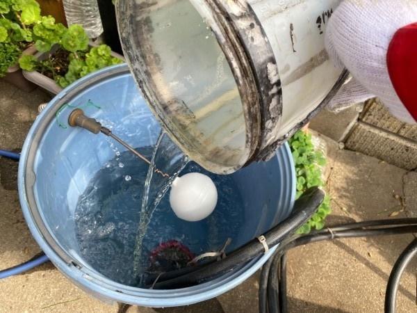 【バイオ洗剤準備】原液混入