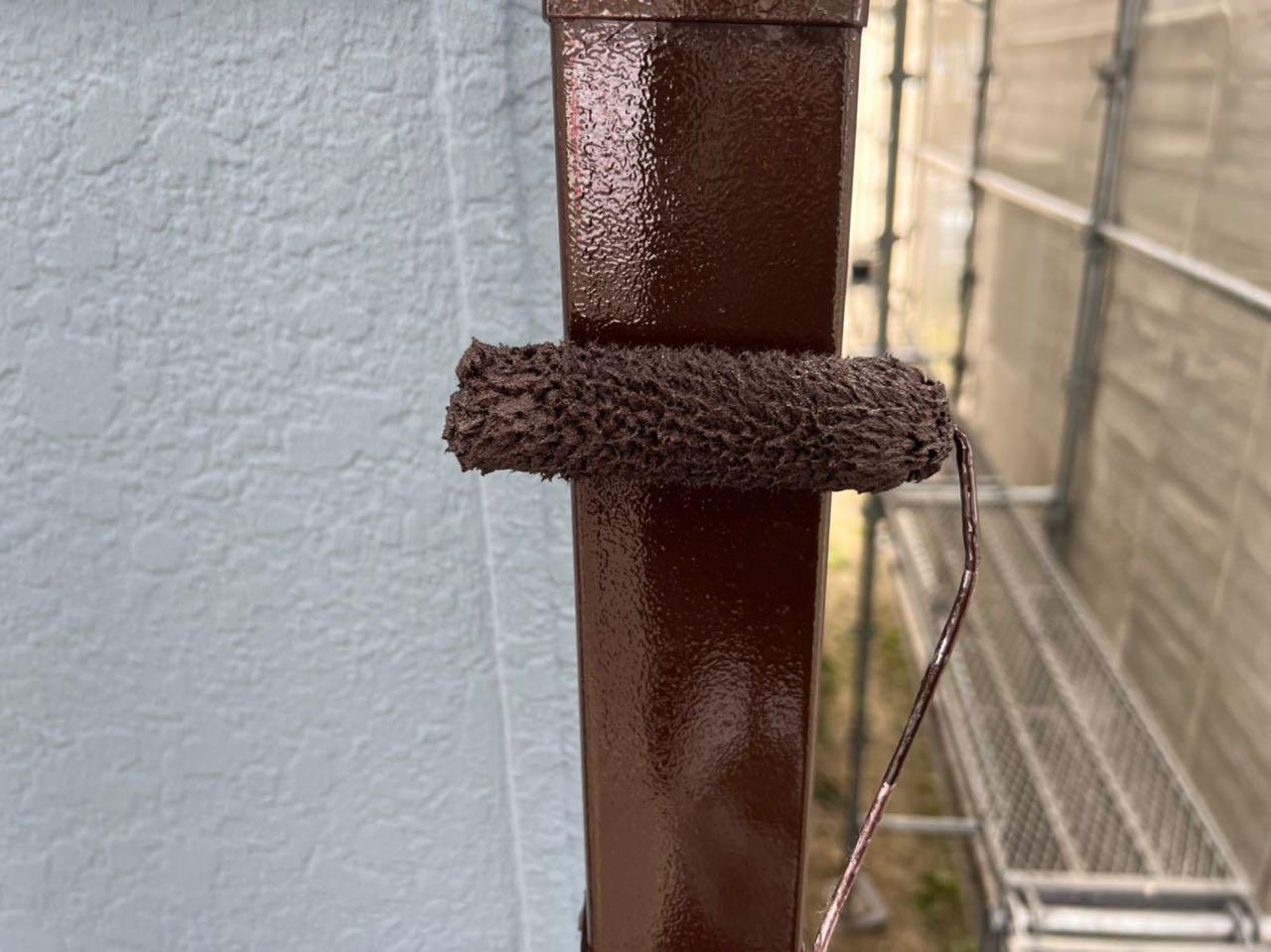 【雨樋塗装】上塗り