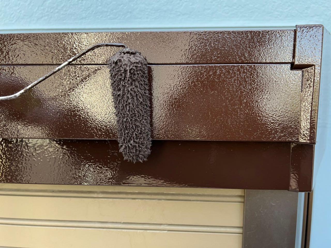 【シャッターボックス塗装】上塗り