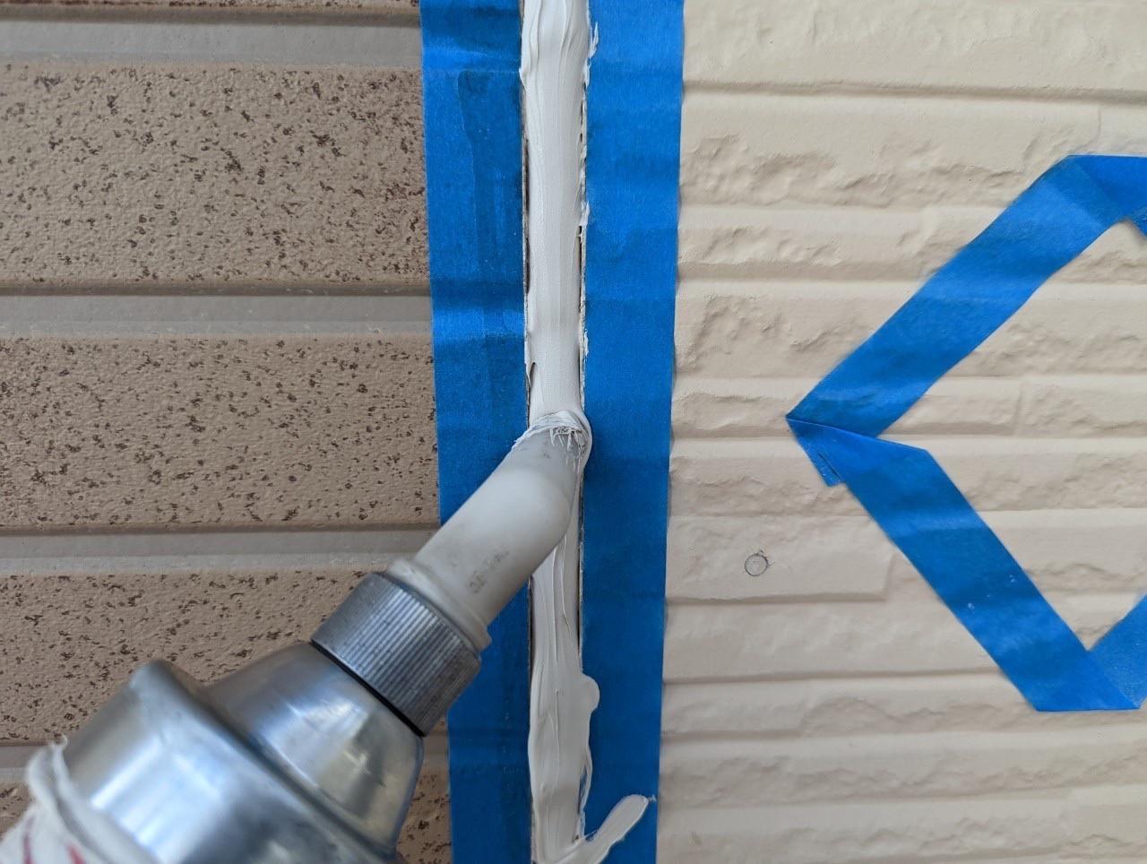 【シーリング工事】コーキング充填