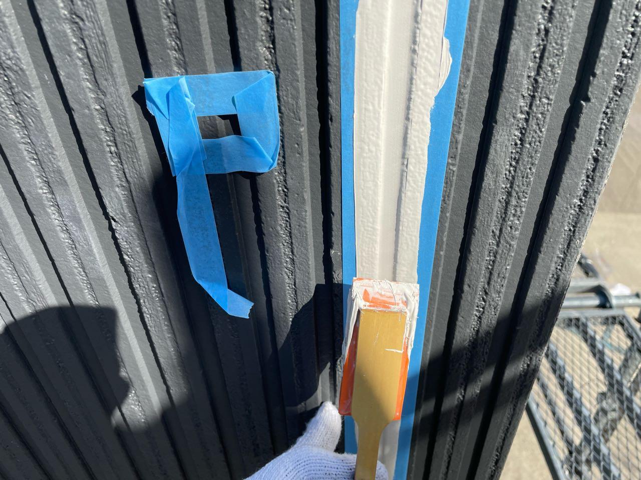 【シーリング工事】ヘラ押さえ