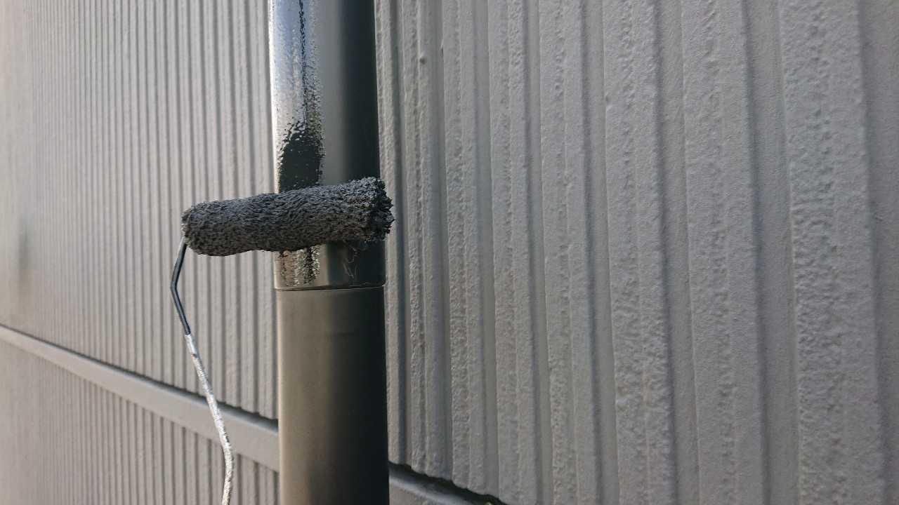 【雨樋塗装】下塗り