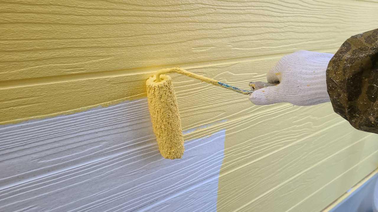 【外壁塗装2】中塗り