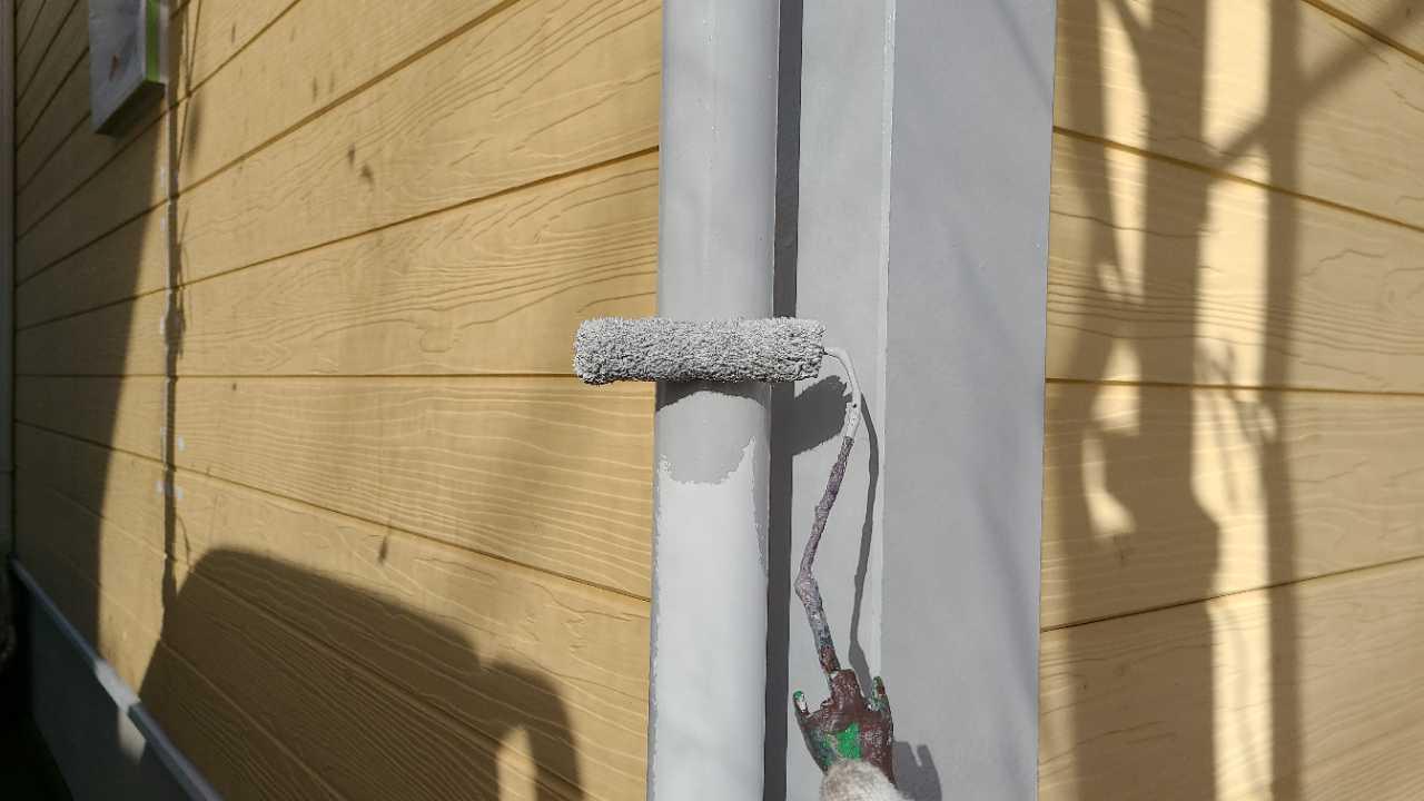 【雨樋塗装】下塗り