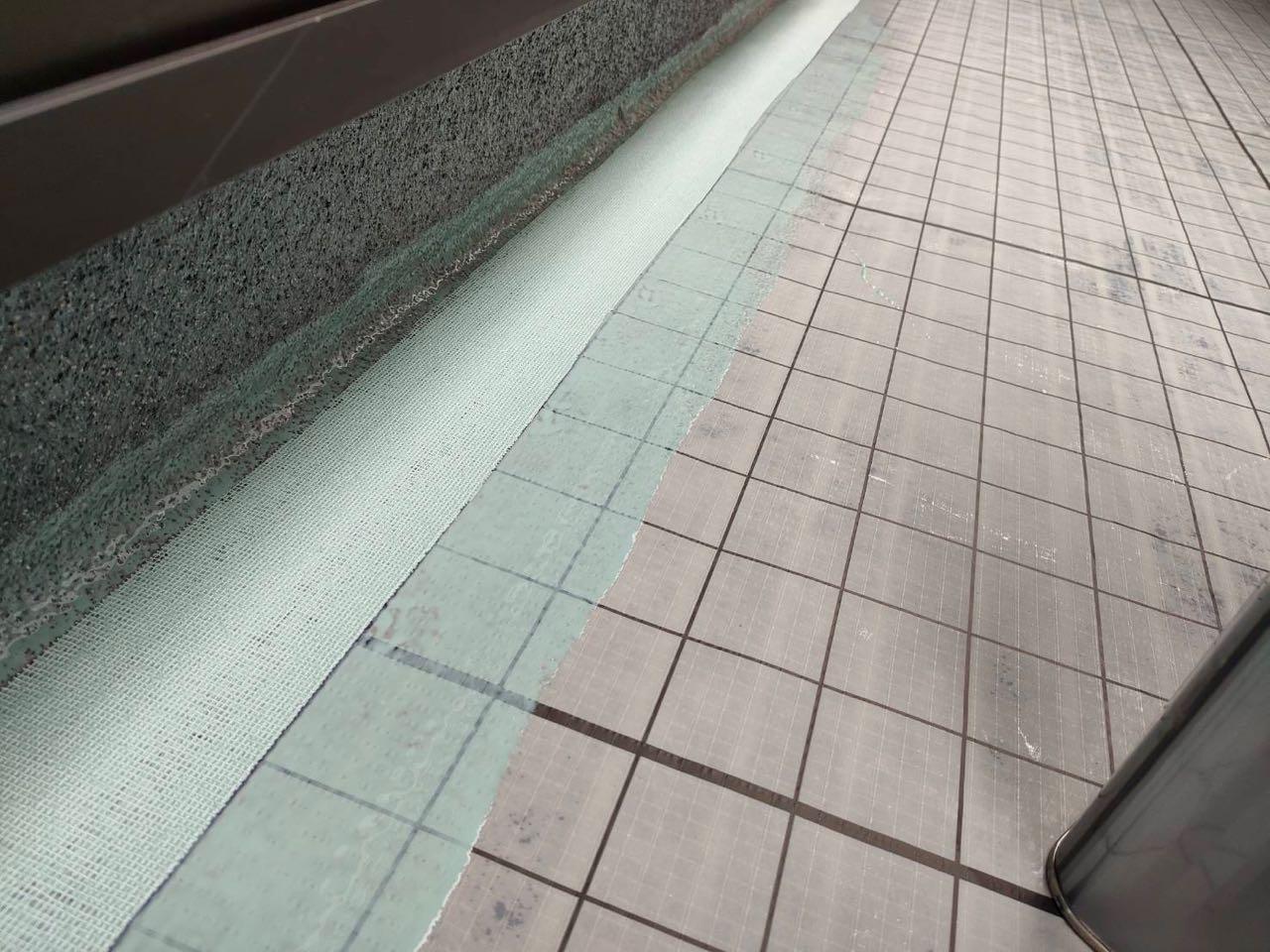 【防水工事】メッシュ貼り
