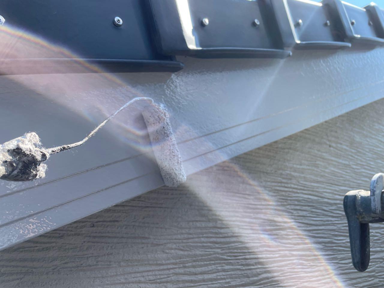 【破風・鼻隠し塗装】上塗り