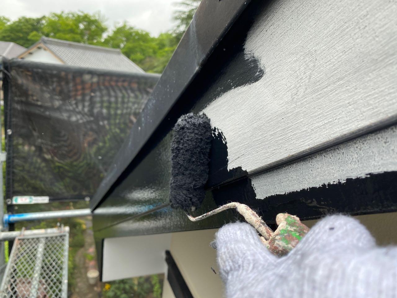 【破風・鼻隠し塗装】下塗り