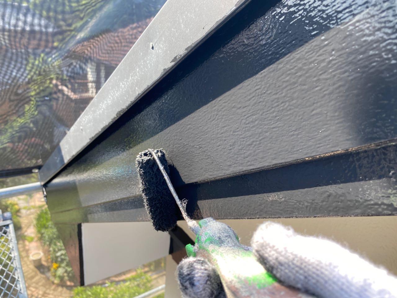 【破風・鼻隠し塗装】上塗り