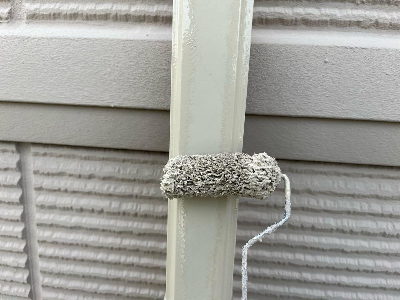 【雨樋塗装】下塗り