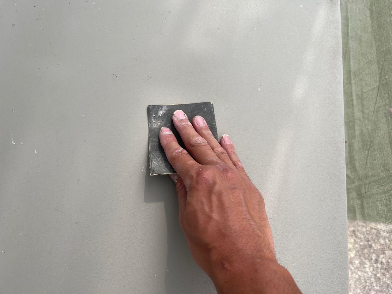 【庇塗装】ケレン作業