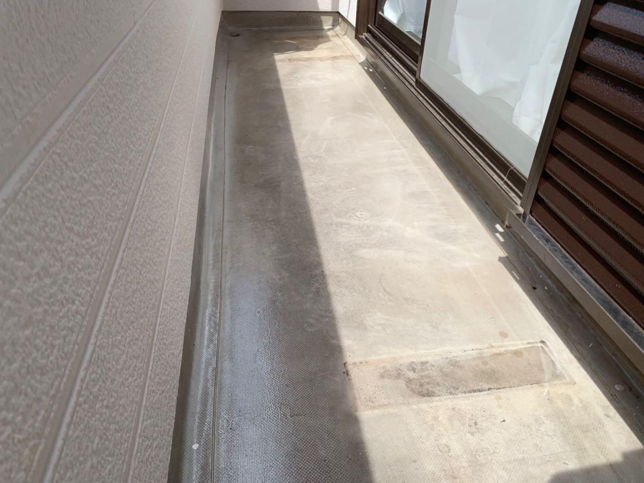 【防水工事】プライマー塗布