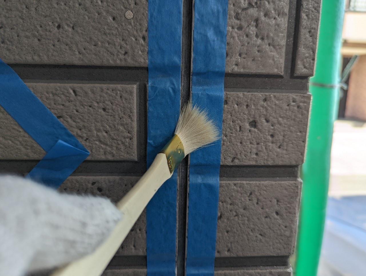 【シーリング工事】プライマー処理