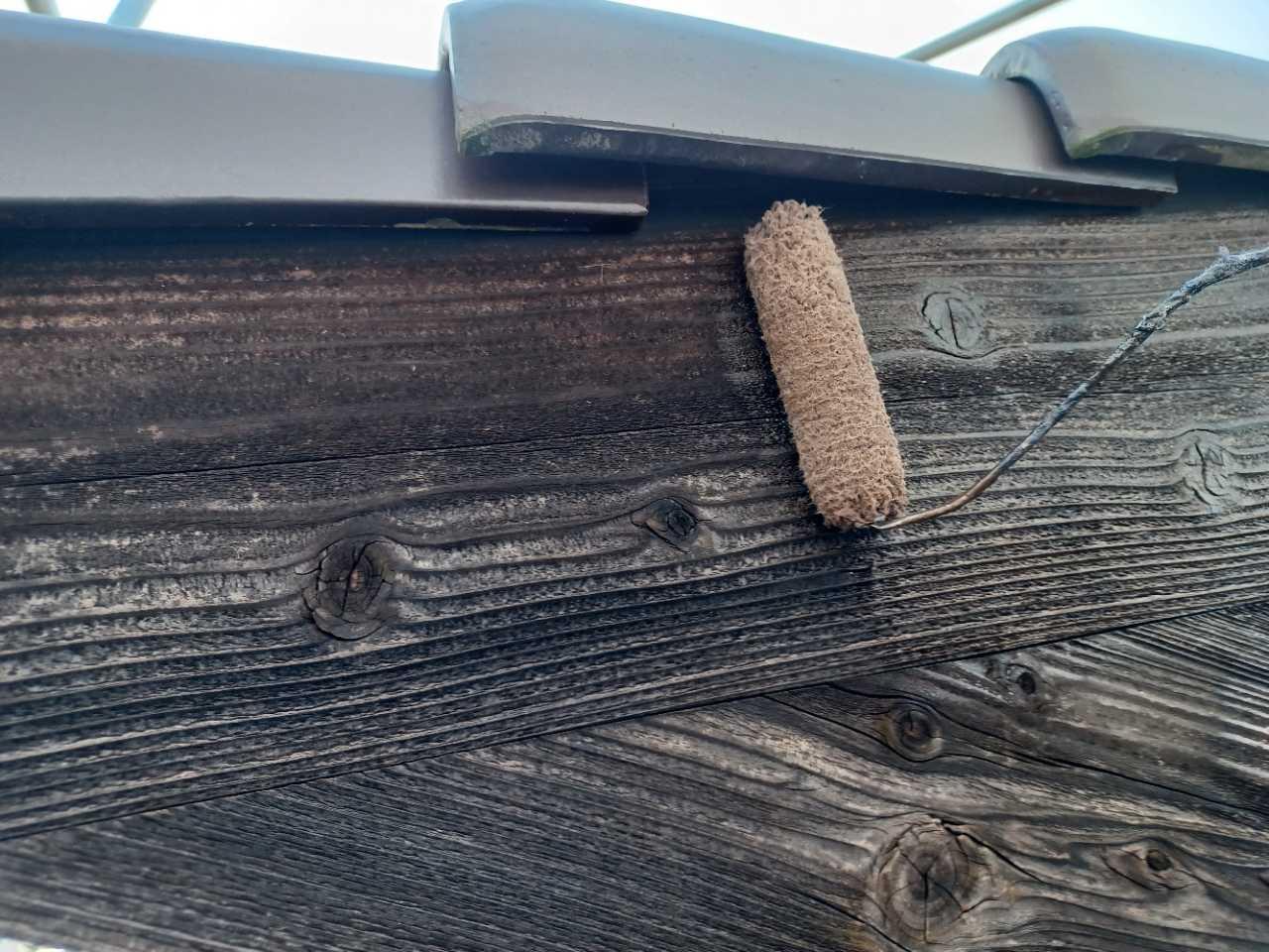 【破風・鼻隠し塗装】上塗り