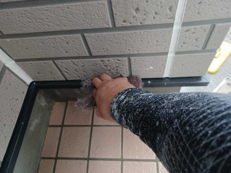 【水切り塗装】ケレン作業