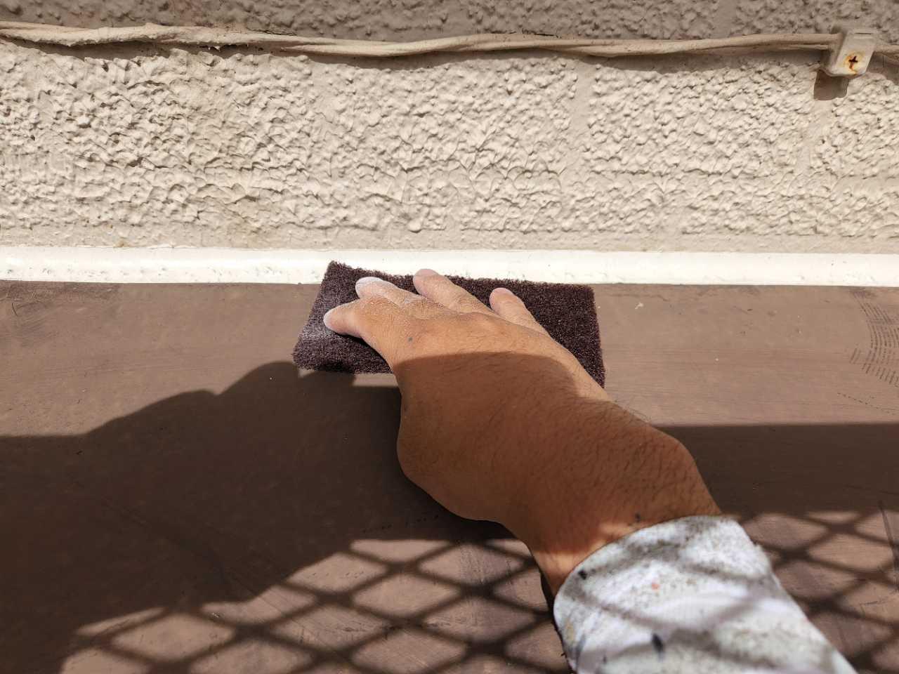 【庇塗装】ケレン作業