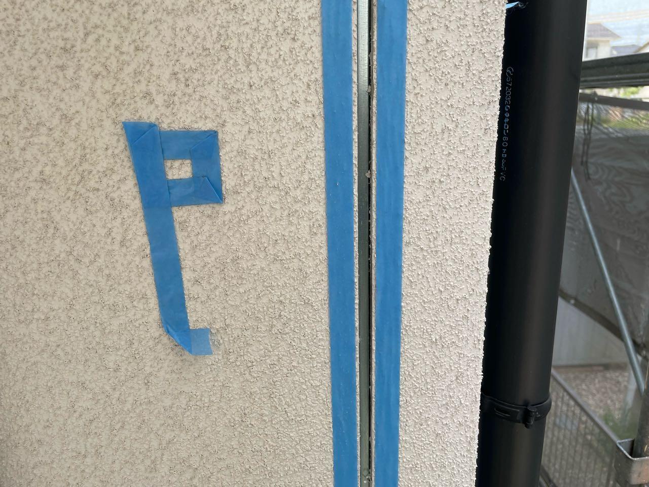 【シーリング工事】マスキング貼り