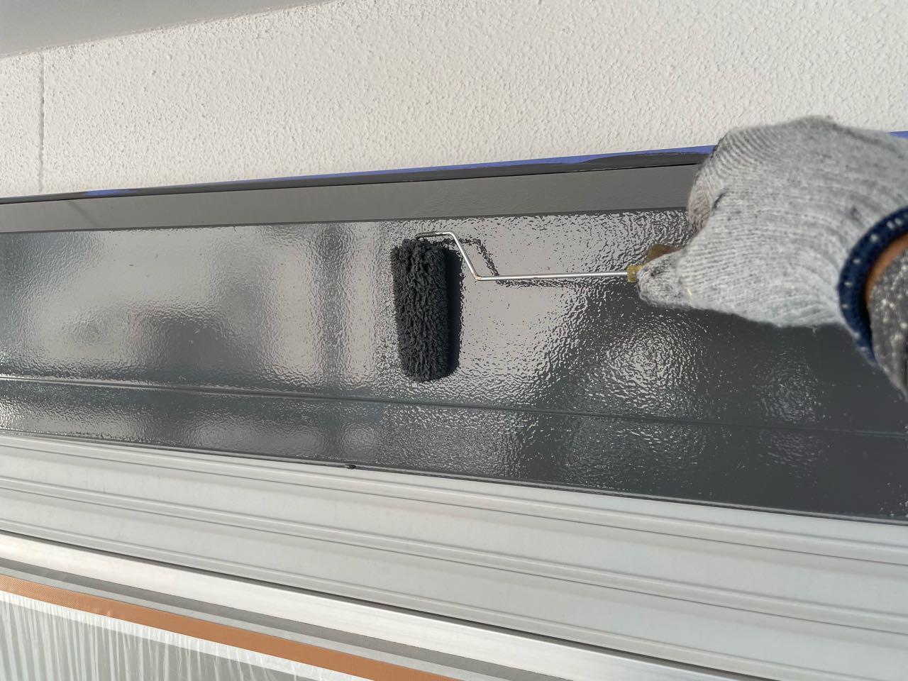 【シャッターボックス塗装】上塗り