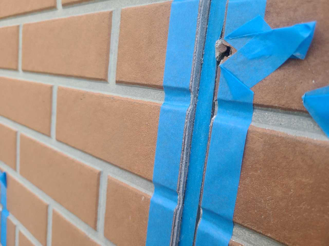 【シーリング工事】マスキング貼り