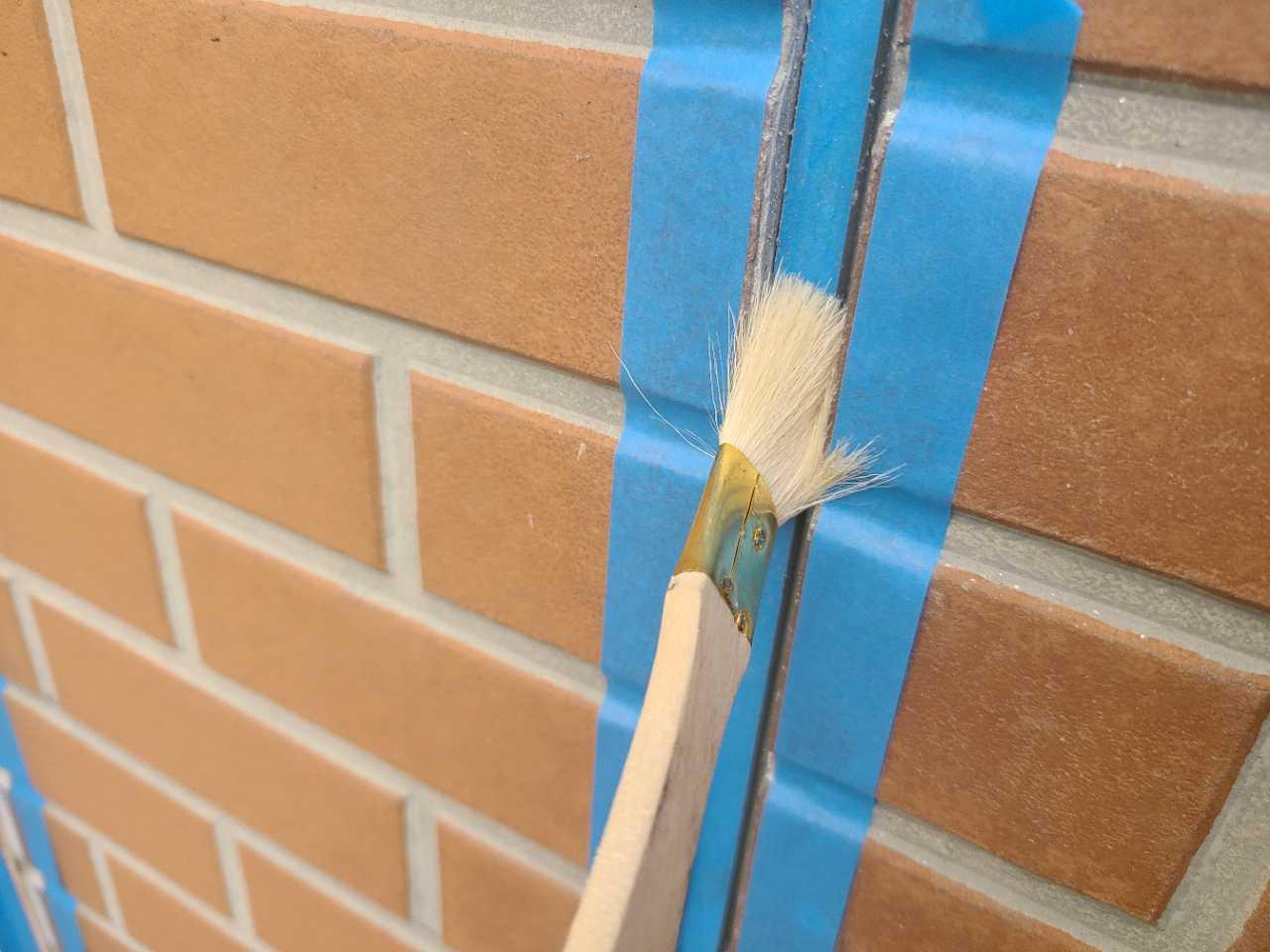 【シーリング工事】プライマー処理