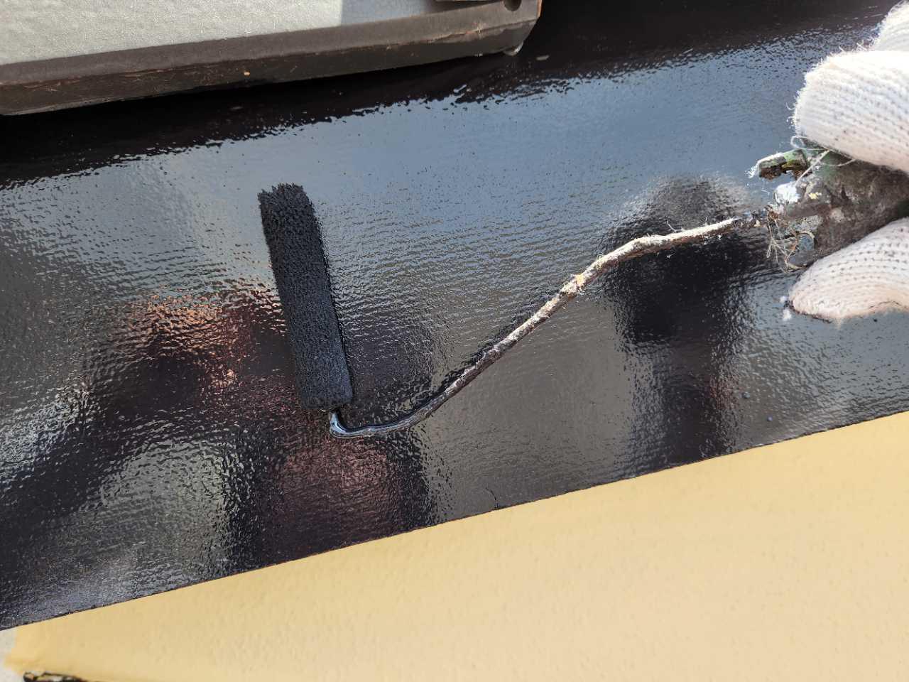 【破風・鼻隠し塗装】上塗り