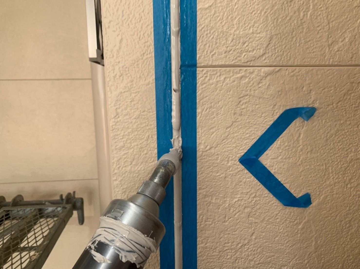 【シーリング工事】コーキング充填