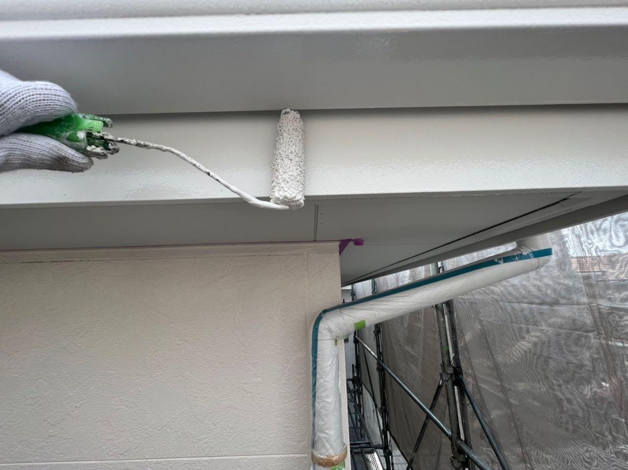 【破風・鼻隠し塗装】上塗り