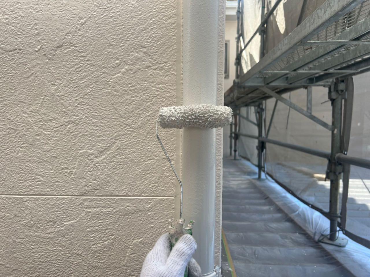 【雨樋塗装】上塗り