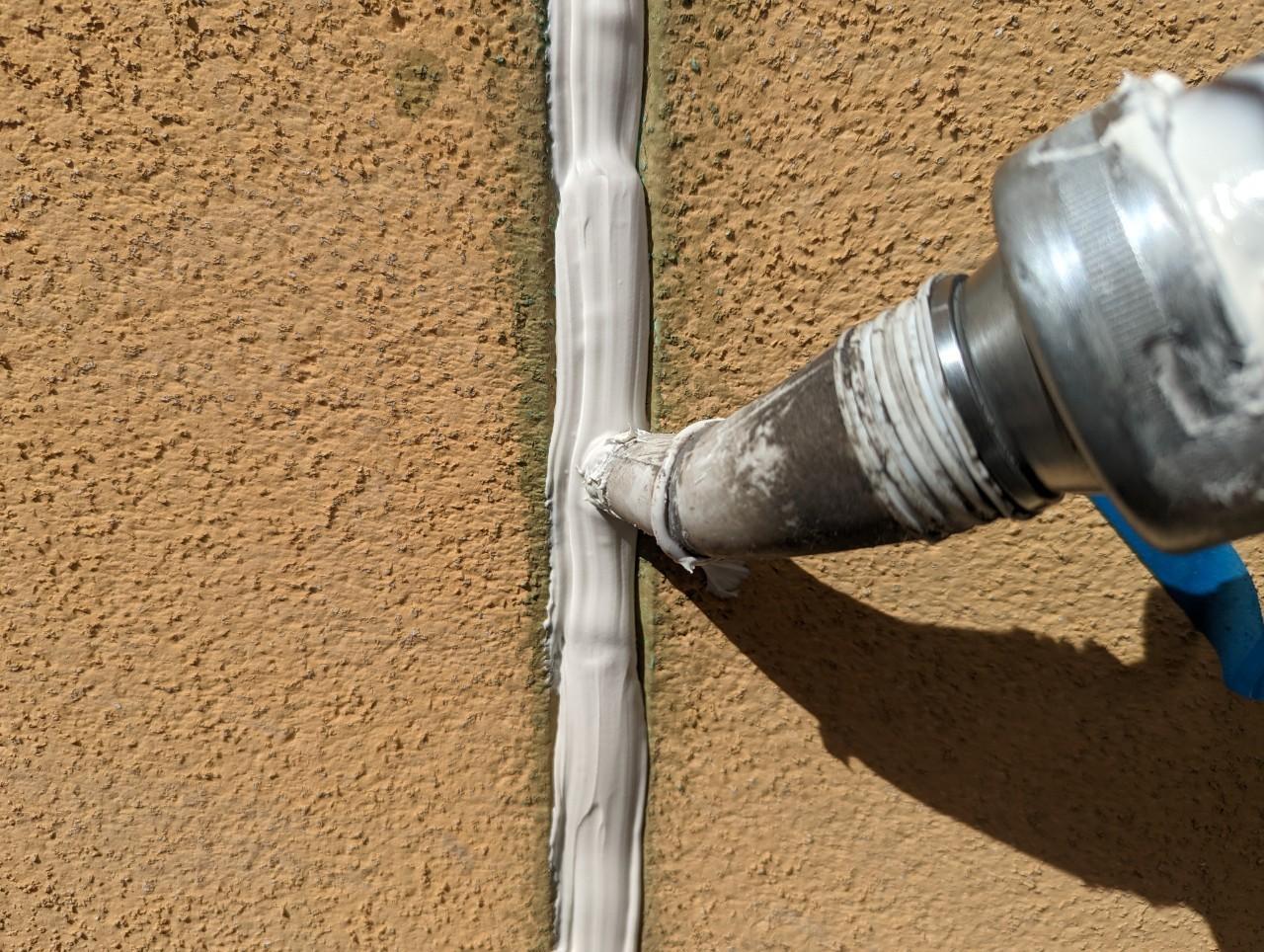 【シーリング工事】プライマー処理