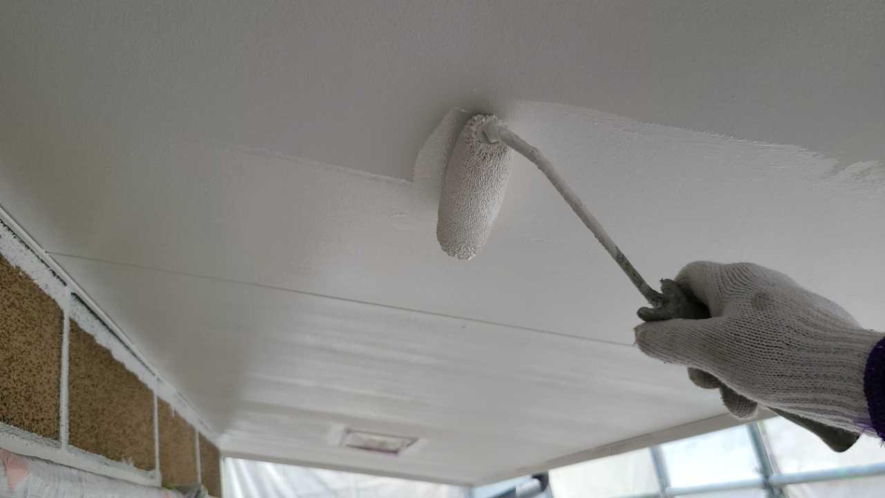 【軒天塗装】上塗り