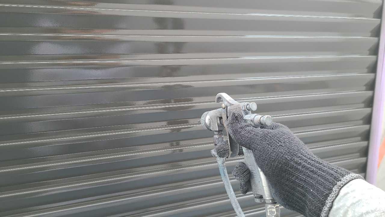 【雨戸塗装】上塗り