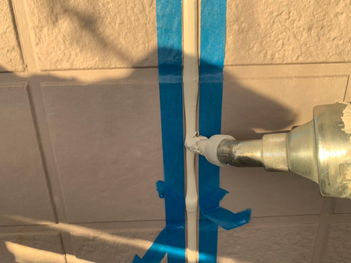 【シーリング工事】コーキング充填