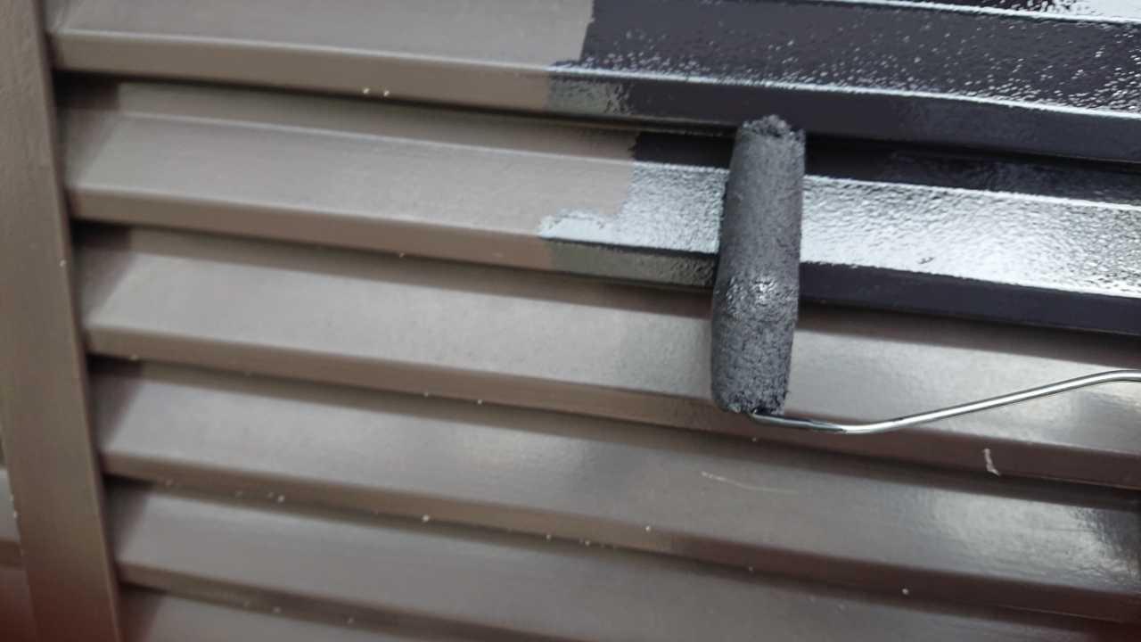 【雨戸塗装】下塗り