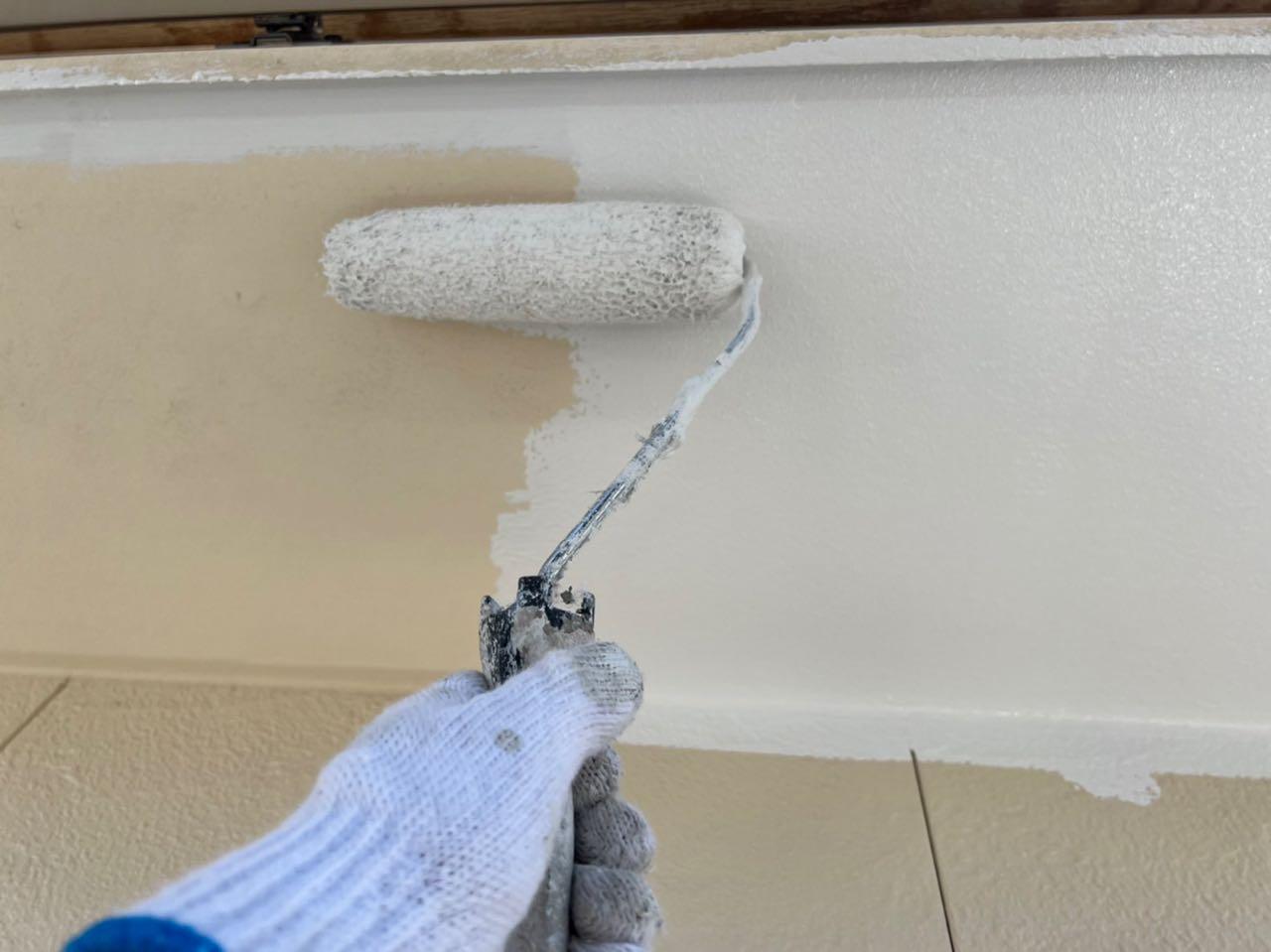 【軒天塗装】下塗り