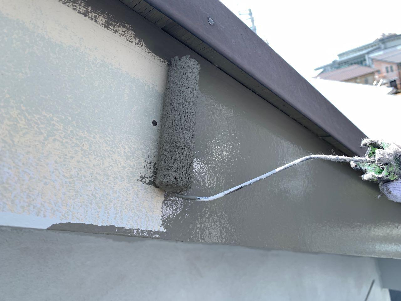 【破風・鼻隠し塗装】下塗り