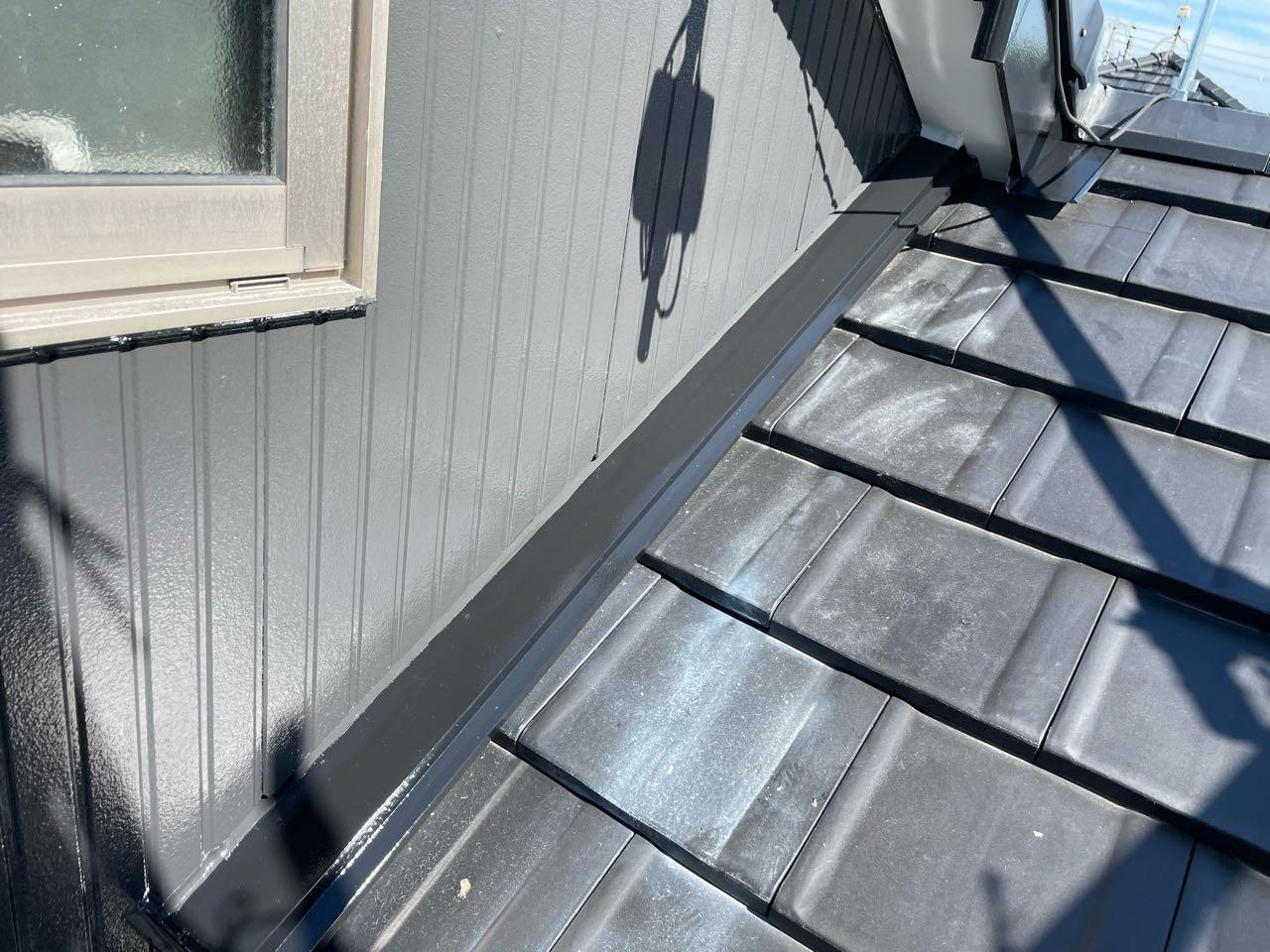 【屋根棟板金塗装】完了