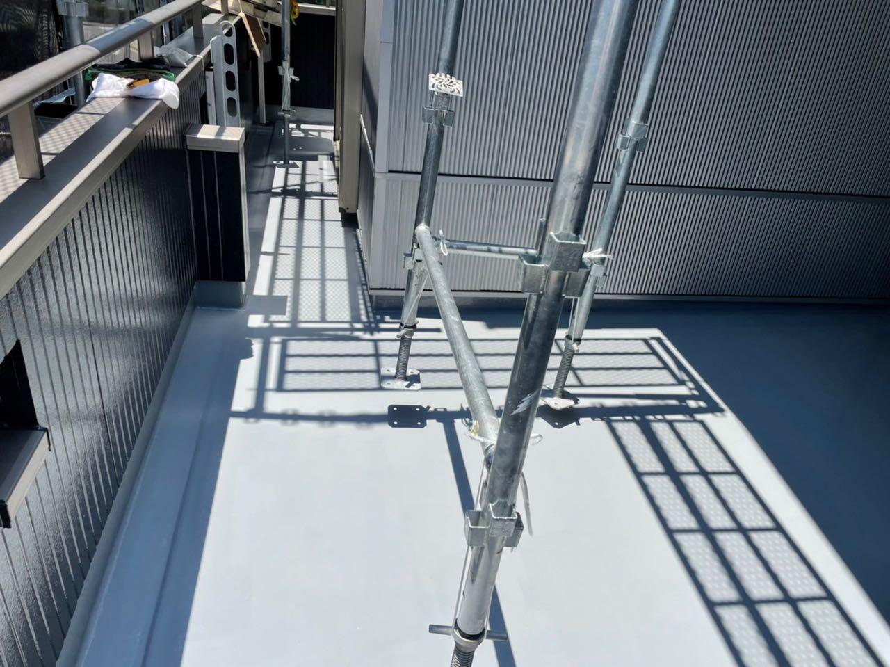 【防水工事】トップコート塗布