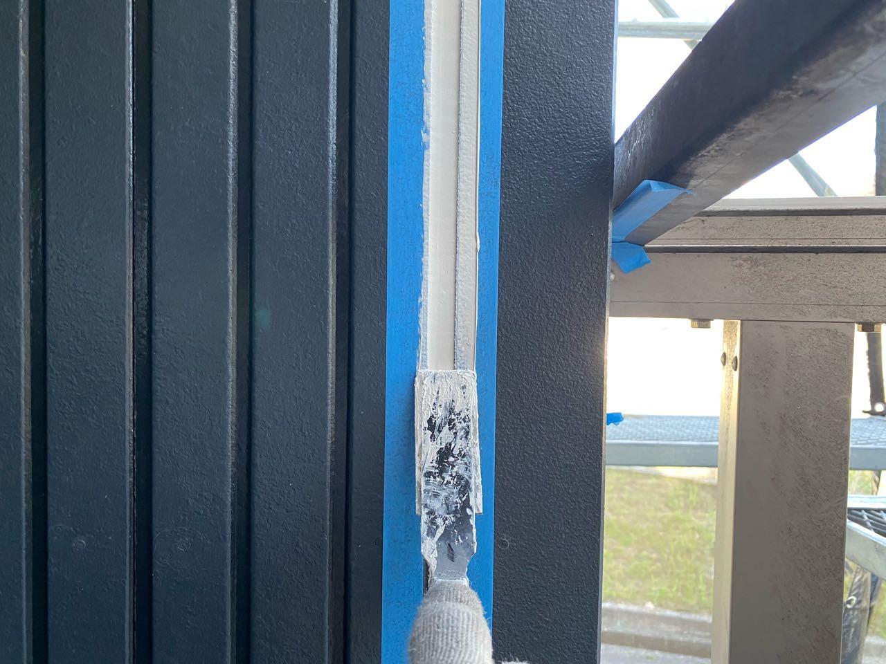 【シーリング工事】ヘラ押さえ