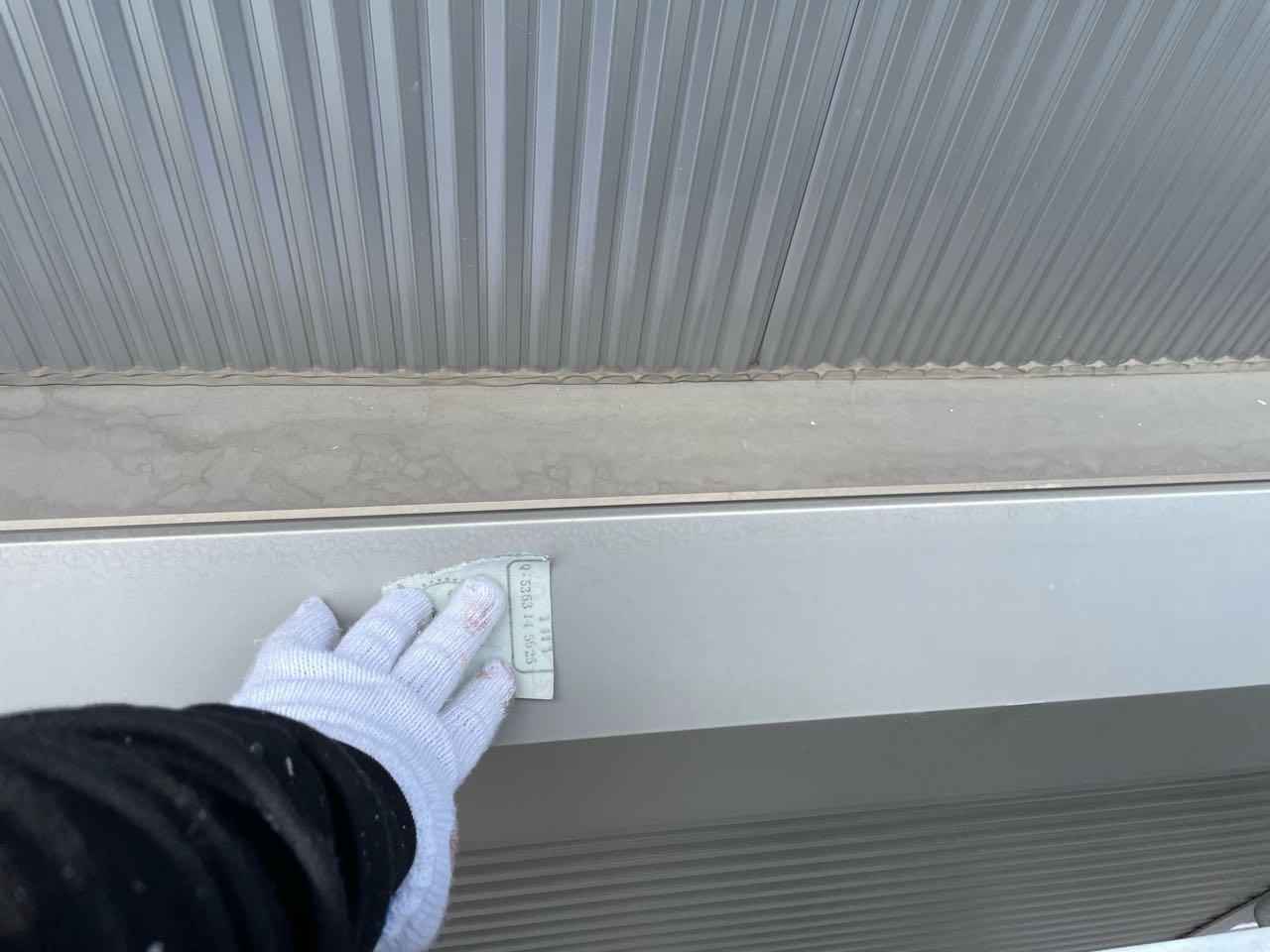 【シャッターボックス塗装】ケレン作業