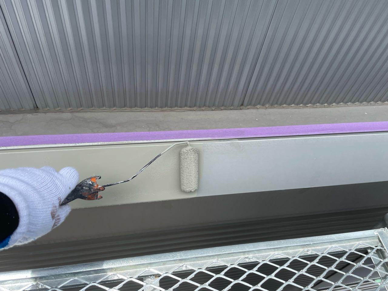 【シャッターボックス塗装】上塗り