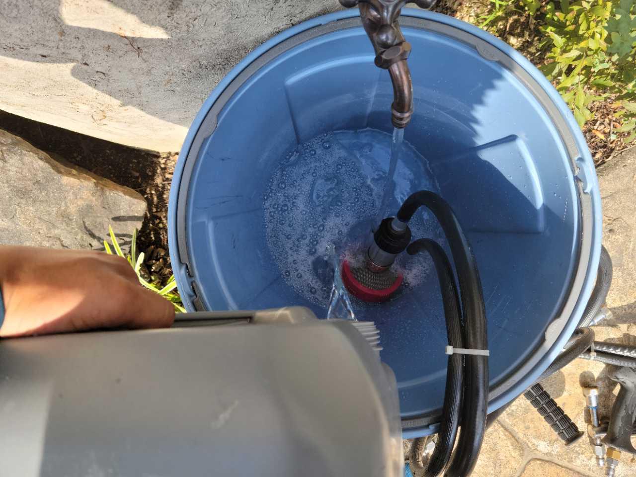 【バイオ洗剤準備】原液混入