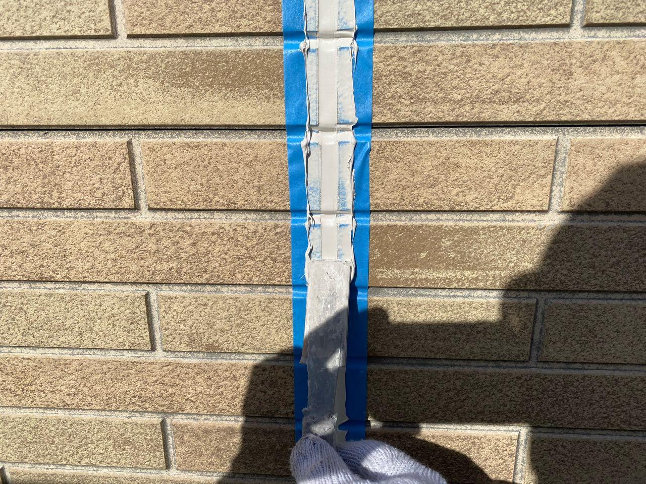 【シーリング工事】ヘラ押さえ