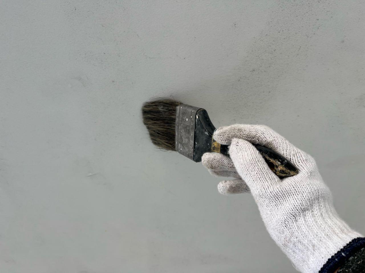 【軒天塗装】ケレン作業