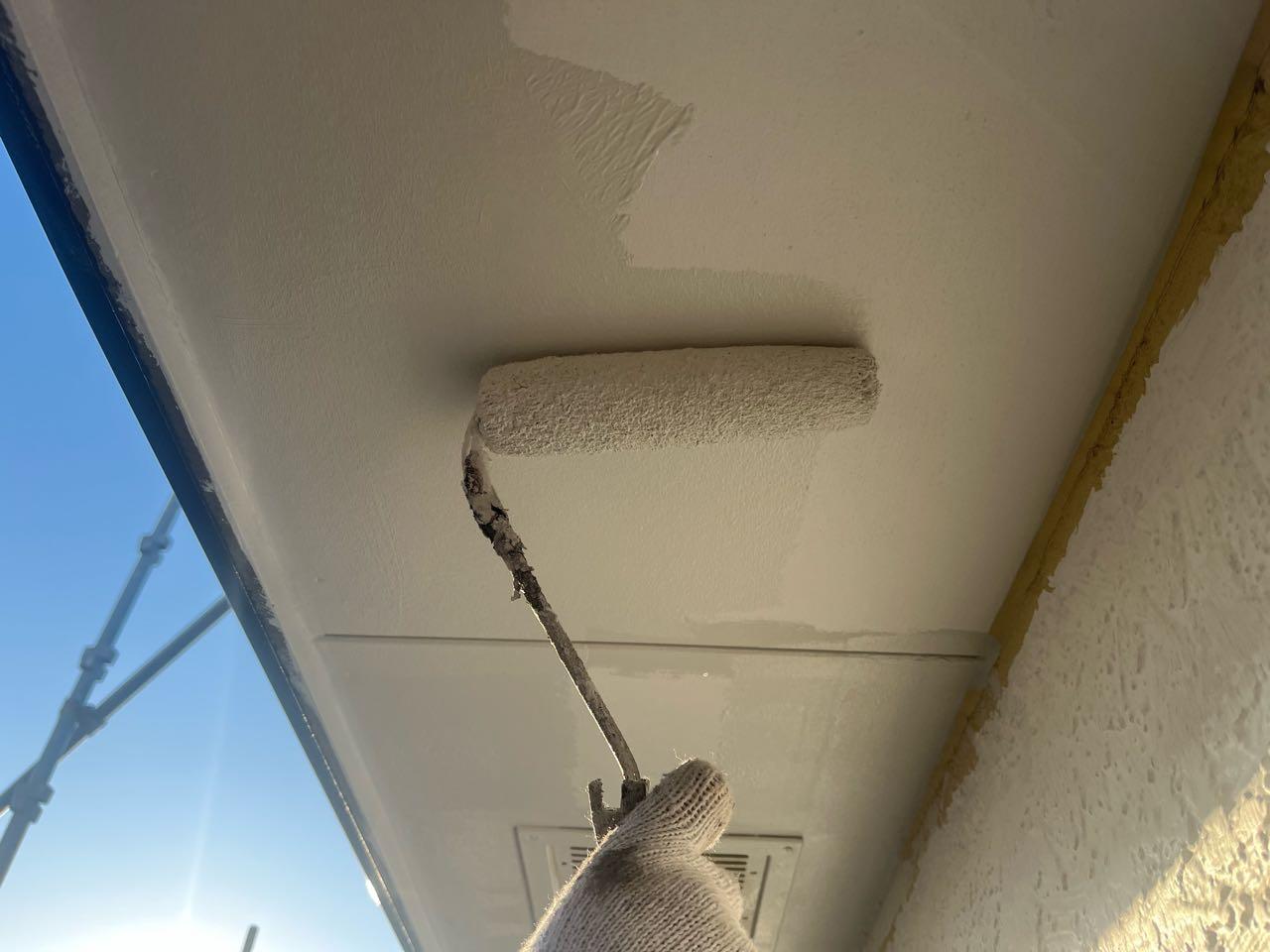 【軒天塗装】下塗り