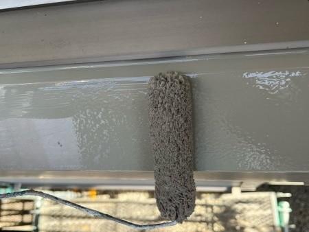 【シャッターボックス塗装】下塗り