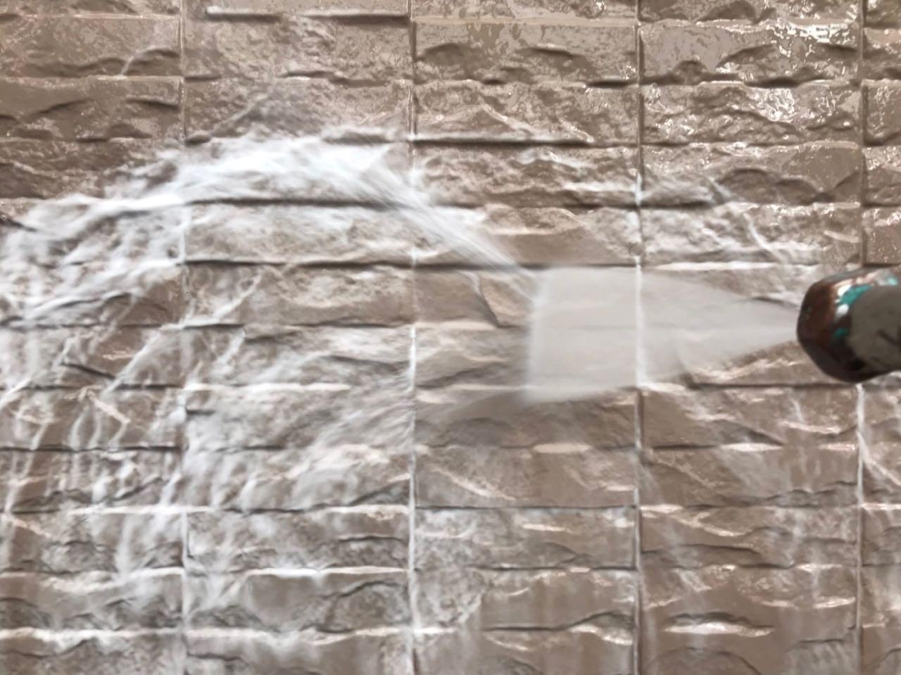 【外壁洗浄】バイオ洗剤塗布