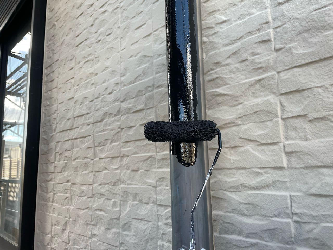 【雨樋塗装】下塗り