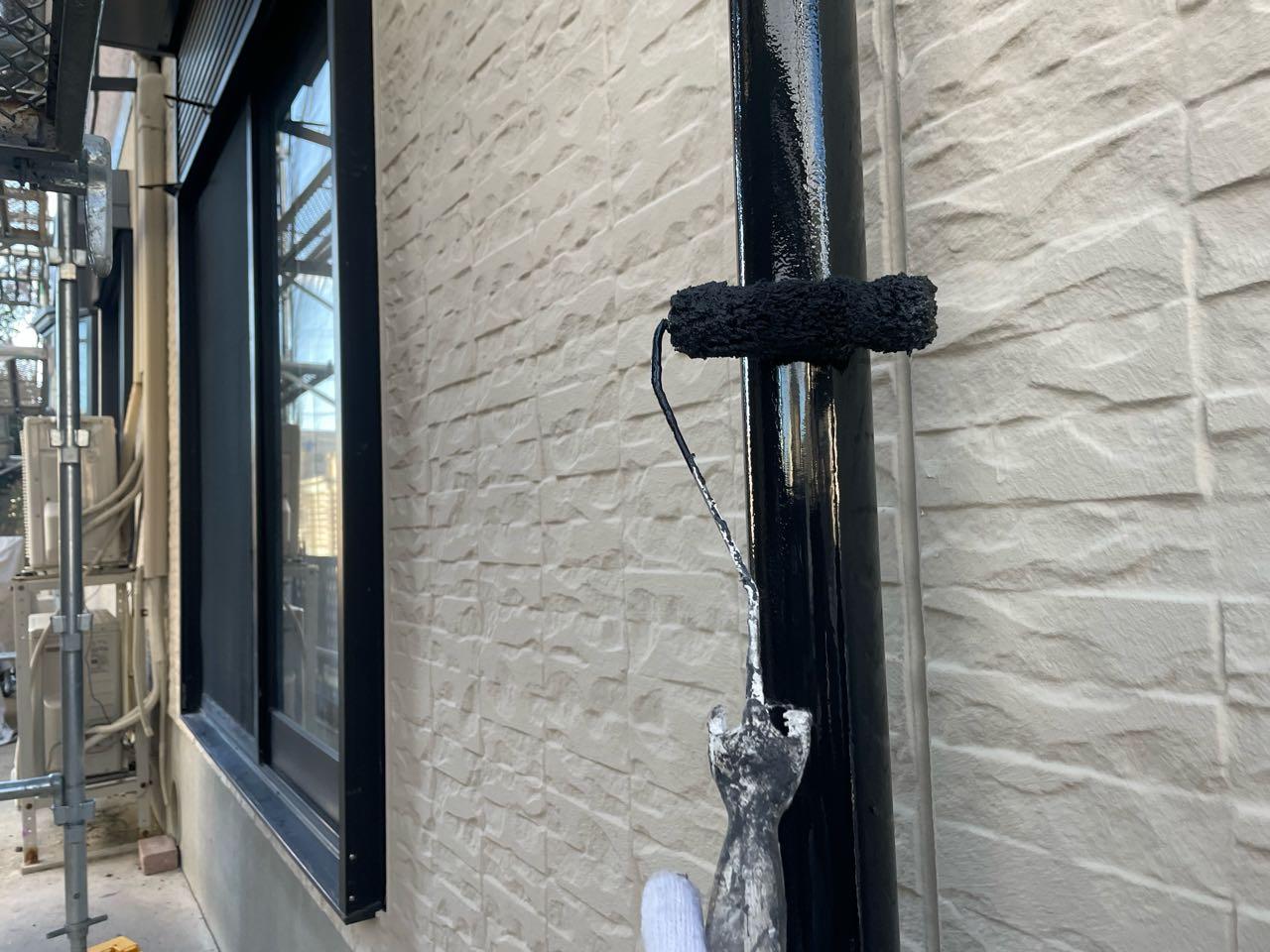 【雨樋塗装】上塗り