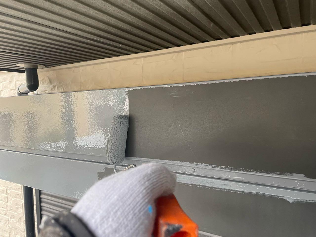 【シャッターボックス塗装】下塗り